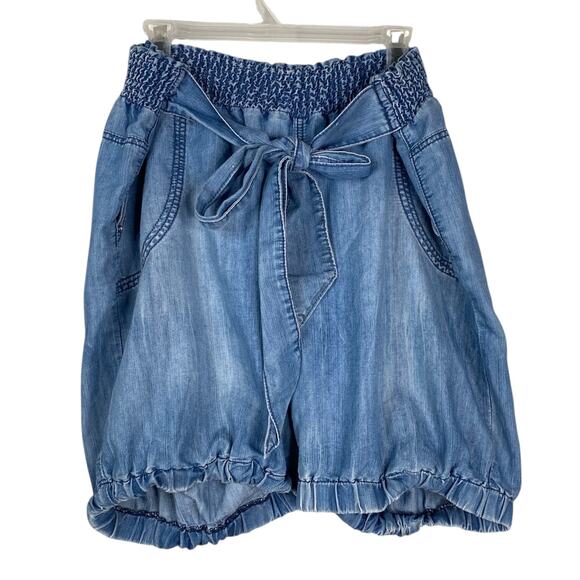 Elite Jeans Chambray Denim Smocked Belted Balloon Bloomer Clown Shorts SZ 188 - Picture 1 of 6